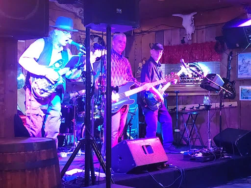 Chaplin's Honky Tonk Restaurant & Saloon photo 4